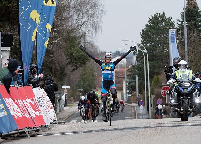 Sieger Moran Vermeulen (AUT, Team Felbermayr Simplon Wels) Herren Elite, U23, Radliga, 60. Radsaison-Eröffnungsrennen Leonding, Oberösterreich