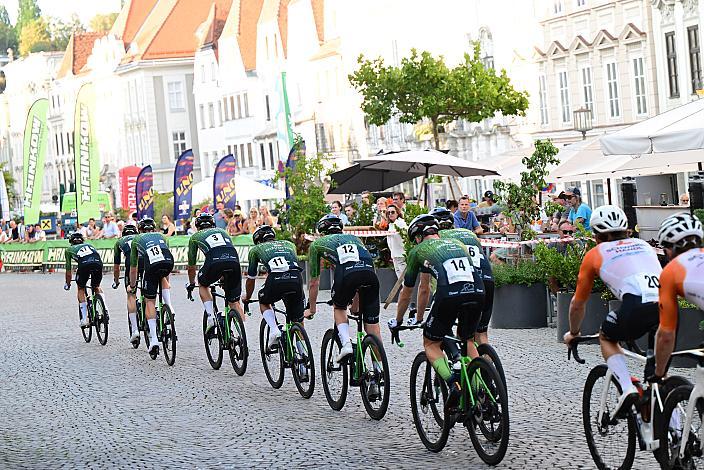 Team Hrinkow Advarics in der Führung beim 28. Int. ASVÖ - HRINKOW City Kriterium Steyr, Herren Elite, ÖRV, Radsport, Mountainbike, ELITE Rennrad