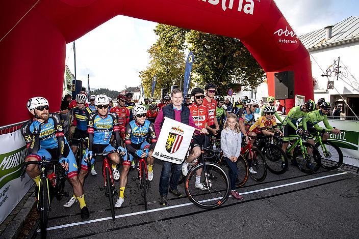 Start in Königswiesen, 1. Mühlviertler Hügelwelt Classik, Königswiesen,  U23, Elite Damen und Herren