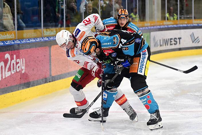 Nico Feldner (Steinbach Black Wings Linz), David Maier (EC KAC) Win2Day ICE Hockey League,  Steinbach Black Wings Linz vs EC KAC,  Linz AG Eisarena 