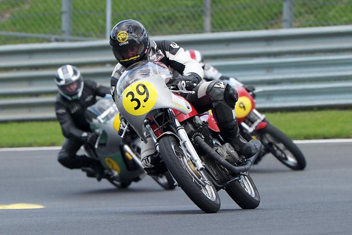 #39 Heinz Rathusky, Honda CB 450