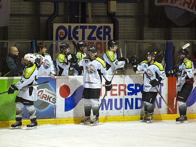 Die Gmundner feiern, Traunsee Sharks Gmunden vs ATSE Steyr