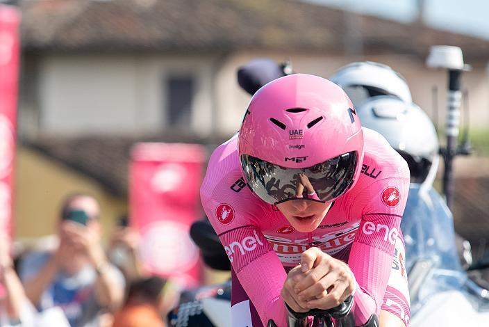 Tadej Pogacar (SLO, UAE Team Emirates) 107. Giro d Italia, Stage 14, Castiglione delle Stiviere - Desenzano del Garda (31.2km)