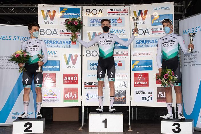 Podest v.l. 2. Platz Benjamin (AUT, Team Auto Eder), Sieger Alexander Hajek (AUT, Team Auto Eder), 3. Platz Luise-Joe Lührs (GER, Team Auto Eder) ( Eckerstorfer Junioren, 69. Kirschblütenrennen Wels, Oberösterreich 
