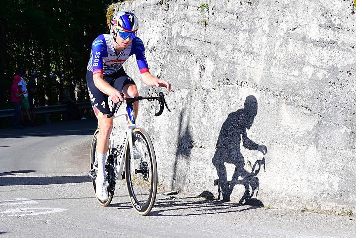 Aleksandr Vlasov (RUS, Red Bull - BORA - hansgrohe)