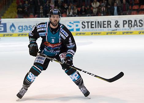 Rick Schofield (EHC Liwest Black Wings Linz)  EHC Liwest Black Wings Linz vs Dornbirn Bulldogs
