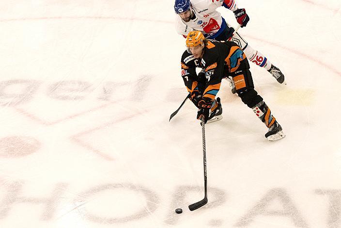 Brian Lebler (Steinbach Black Wings Linz), Daniel Leavens (HC Tiwag Innsbruck - Die Haie)  Steinbach Black Wings Linz vs HC Tiwag Innsbruck - Die Haie, bet-at-home ICE Hockey League