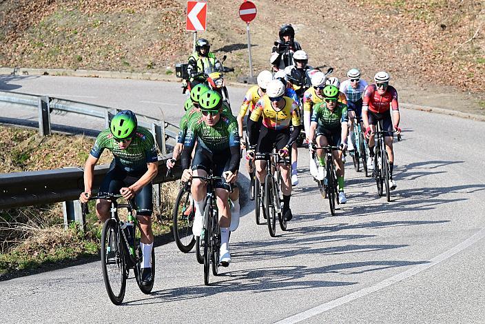 v.l. Ayden Jordan (AUT, Hrinkow Advarics), Valentin Poschacher (AUT, Hrinkow Advarics) 65. Rad Saison Eroeffnungsrennen Leonding