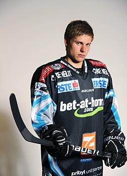Niklas Mayrhauser, Verteidiger, Liwest Black Wings Linz