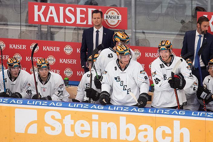 Head Coach Philipp Lukas (Steinbach Black Wings Linz) Steinbach Black Wings Linz vs Motor Ceske Budejovice, Win2day ICE Hockey League