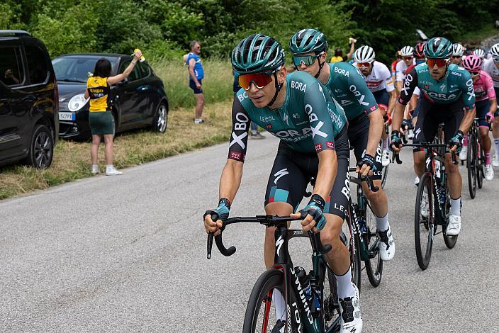 Giovanni Aleotti (ITA, Bora - Hansgrohe) Peleton Stage 18, Borgo Val Sugana - Treviso, 105. Giro d Italia, UCI Worl Tour
