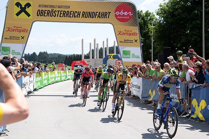 Sprint in Niederkappel  Eferding - Niederkappel,  Int. Raiffeisen Oberösterreich Rundfahrt UCI Kat. 2.2