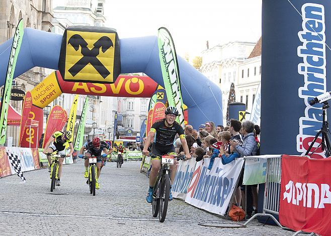 Lukas Kaufmann (AUT, RC Linz) 22. Int. ASVÃ– Hrinkow MTB City Kriterium powered bei Raiffeisen, MTB, Mountainbike