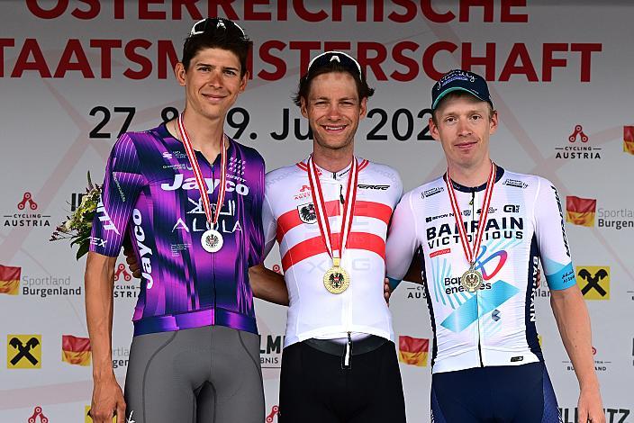 Podest Herren 2. Platz Patrick Gamper (AUT, Team Jayco AlUla), Sieger Felix Grossschartner (AUT, UAE Team Emirates - XRG), 3. Platz Rainer Kepplinger (AUT, Bahrain - Victorious),  ÖM Staatsmeisterschaft, Zeitfahren, Frauenkirchen, Burgenland