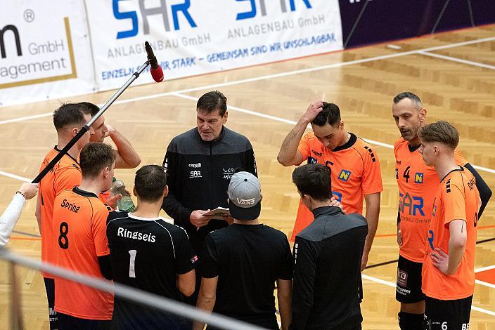 Head Coach Andrej Urnaut (VCA Amstetten Niederösterreich) Volleyball CEV Challenge Cup VCA Amstetten NÖ vs Lausanne UC (Schweiz)