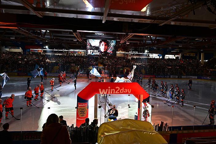 Play Off Zeit in der Win2Day ICE Hockey League,  1. Viertelfinale, Steinbach Black Wings Linz vs Moser Medical Graz 99ers,  Linz AG Eisarena 