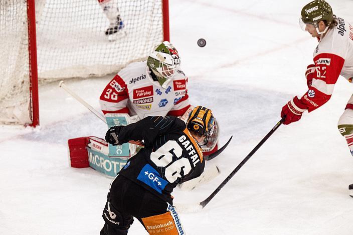 Tormann Samuel Harvey (HCB Suedtirol Alperia), Stefan Gaffal (Steinbach Black Wings Linz) Steinbach Black Wings Linz vs HCB Suedtirol Alperia, 39. Runde ICE Hockey League, Steinbach Black Wings Linz, Linz AG Eisarena 