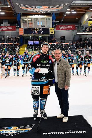 Spieler des Abends Henrik Neubauer (Steinbach Black Wings Linz)  Win2Day ICE Hockey League,  Steinbach Black Wings Linz vs Spusu Vienna Capitals,  Linz AG Eisarena