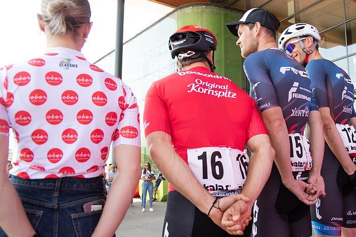 Im Roten Kornspitz Trikot des Gesamtführenden der Wertung Bester Österreicher Daniel Federspiel (AUT, Team Felt - Felbermayr), Wels - Aigen - Schlägl, 14. Int. Raiffeisen OÖ-Radrundfahrt UCI Kat. 2.2