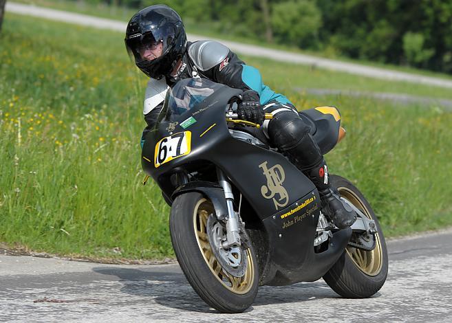 #67 Harald Kohl, Suzuki RG500 Gamma