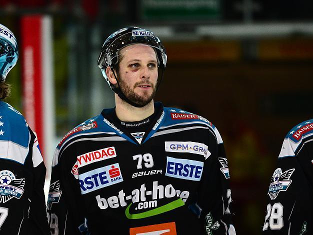Gregor Baumgartner (Liwest Black Wings Linz) und (EC KAC), EHC Liwest Black Wings Linz vs EC KAC, Play-Offs, Semifinale 
