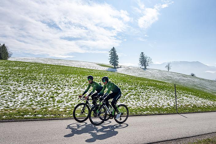Edward Ravasi (ITA, Hrinkow Advarics), Riccardo Verza (ITA, Hrinkow Advarics)  Trainingstag Steyr, Steyr, Team Hrinkow Advarics Cycleang, UCI Continental Team,