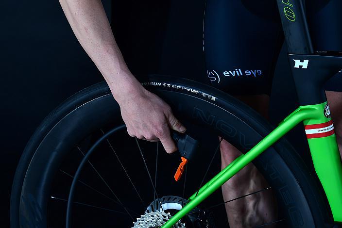 SKS Teampräsentation, Steyr, Team Hrinkow Advarics Cycleang, UCI Continental Team, 