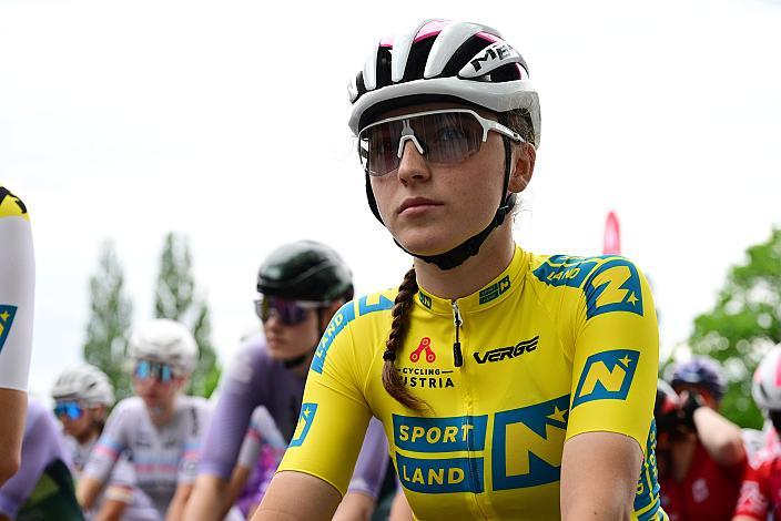 Im Gelben Trikot der Gesamtführenden Malwina Mul (POL, MAT Atom Deweloper Wroclaw), 07.06.2025 07.06.2025 Rad 2 Etappe Sportland NOE Kids Tour