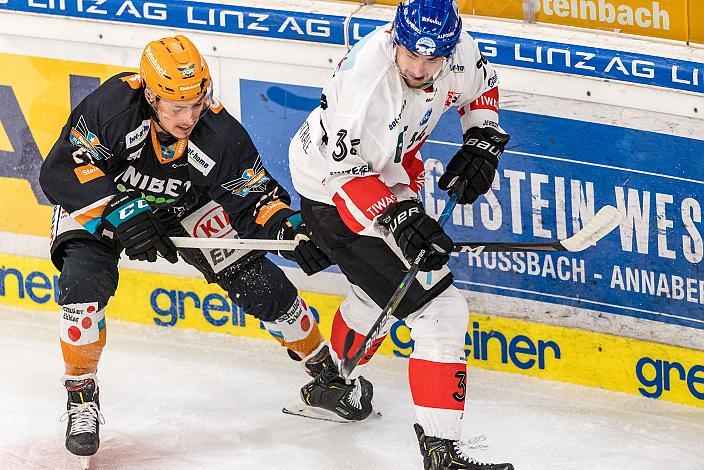 Moritz Matzka (Steinbach Black Wings 1992), Deven Gregory Sideroff (HC Tiwag Innsbruck - Die Haie) Steinbach Black Wings 1992 vs HC TWK Innsbruck  , Eishockey, Bet at Home ICE Hockey League