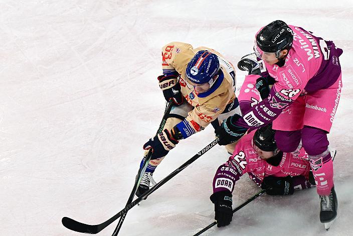 Niklas Bretschneider (HC Tiwag Innsbruck - Die Haie), Luca Erne (Steinbach Black Wings Linz), Philipp Wimmer (Steinbach Black Wings Linz),  ICE, Steinbach Black Wings Linz vs HC Tiwag Innsbruck - Die Haie Linz, AG Eisarena