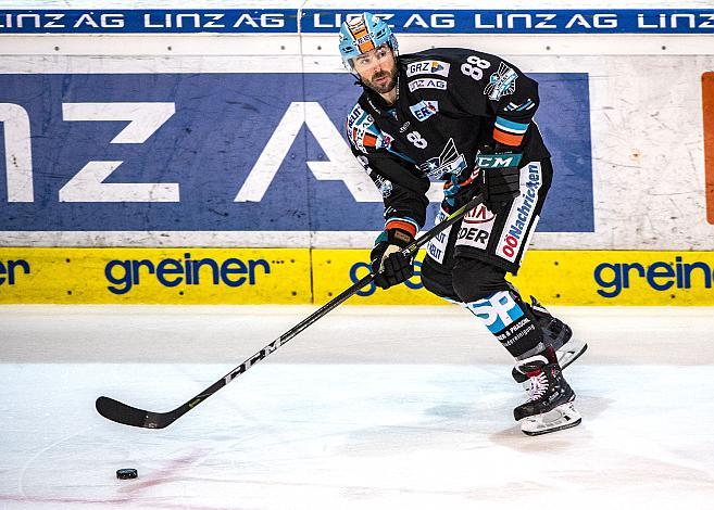 Im Bild: Dan DaSilva (EHC Liwest Black Wings Linz)  Eishockey,  EHC Liwest Black Wings Linz vs EC Panaceo VSV