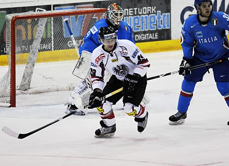 Markus Schlacher Team Austria vs #33 Nick Plastino Team Italia, 