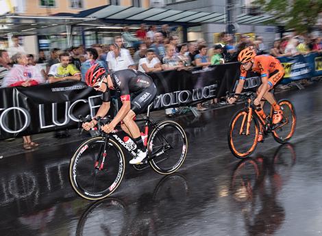 Gregor Mühlberger, AUT (Bora - Argon 18) und Felix Grossschartner (AUT, Team CCC Sprandi Polkowice) 18. Welser Innenstadt Kriterium 
Gregor MÃ¼hlberger, AUT (Bora - Argon 18) und Felix Grossschartner (AUT, Team CCC Sprandi Polkowice) 18. Welser Innen