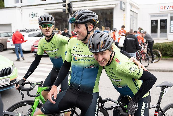 Michael Konczer (AUT, Hrinkow Advarics), Riccardo Verza (ITA, Hrinkow Advarics), Raphael Hammerschmid (AUT, Hrinkow Advarics) Herren Elite, U23, Radliga, 62. Radsaison-Eröffnungsrennen Leonding, Oberösterreich 