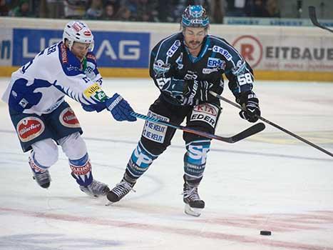 Sebastien Piche, Linz und Stefan Bacher, VSV, EHC Liwest Black Wings Linz vs EC VSV