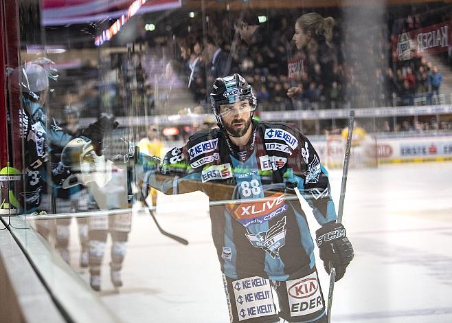 Dan DaSilva (EHC Liwest Black Wings Linz) EHC Liwest Black Wings Linz vs spusu Vienna Capitals